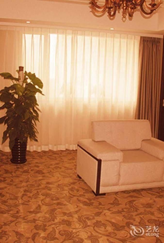 Shenyang Airport Hotel Екстериор снимка