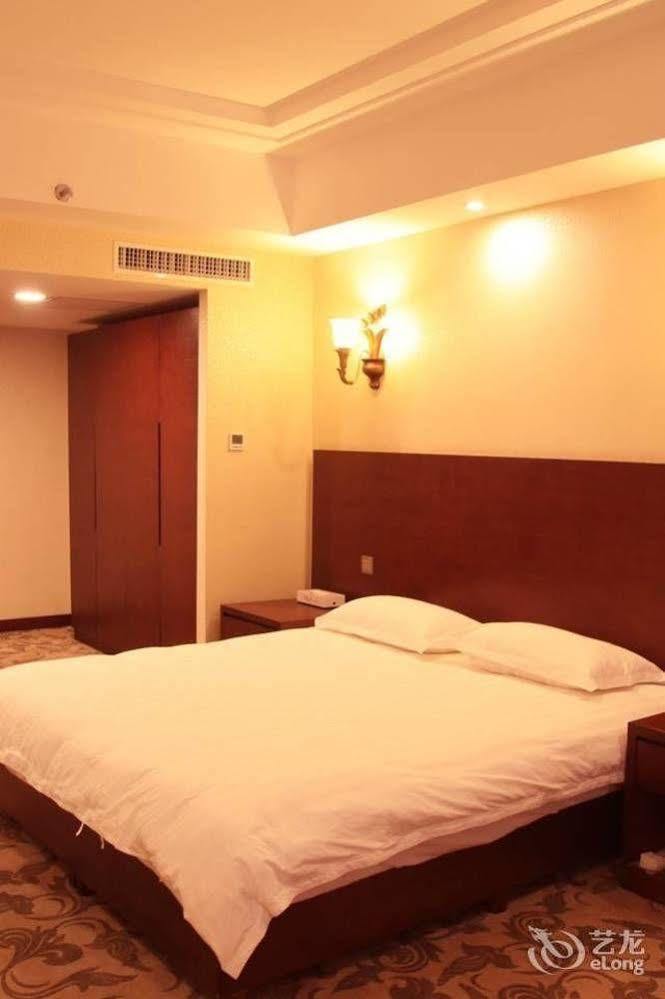 Shenyang Airport Hotel Екстериор снимка